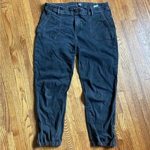 PAIGE Mayslie Cropped Jogger Pant in Black Size 32